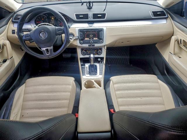 Volkswagen CC Luxury Image 8