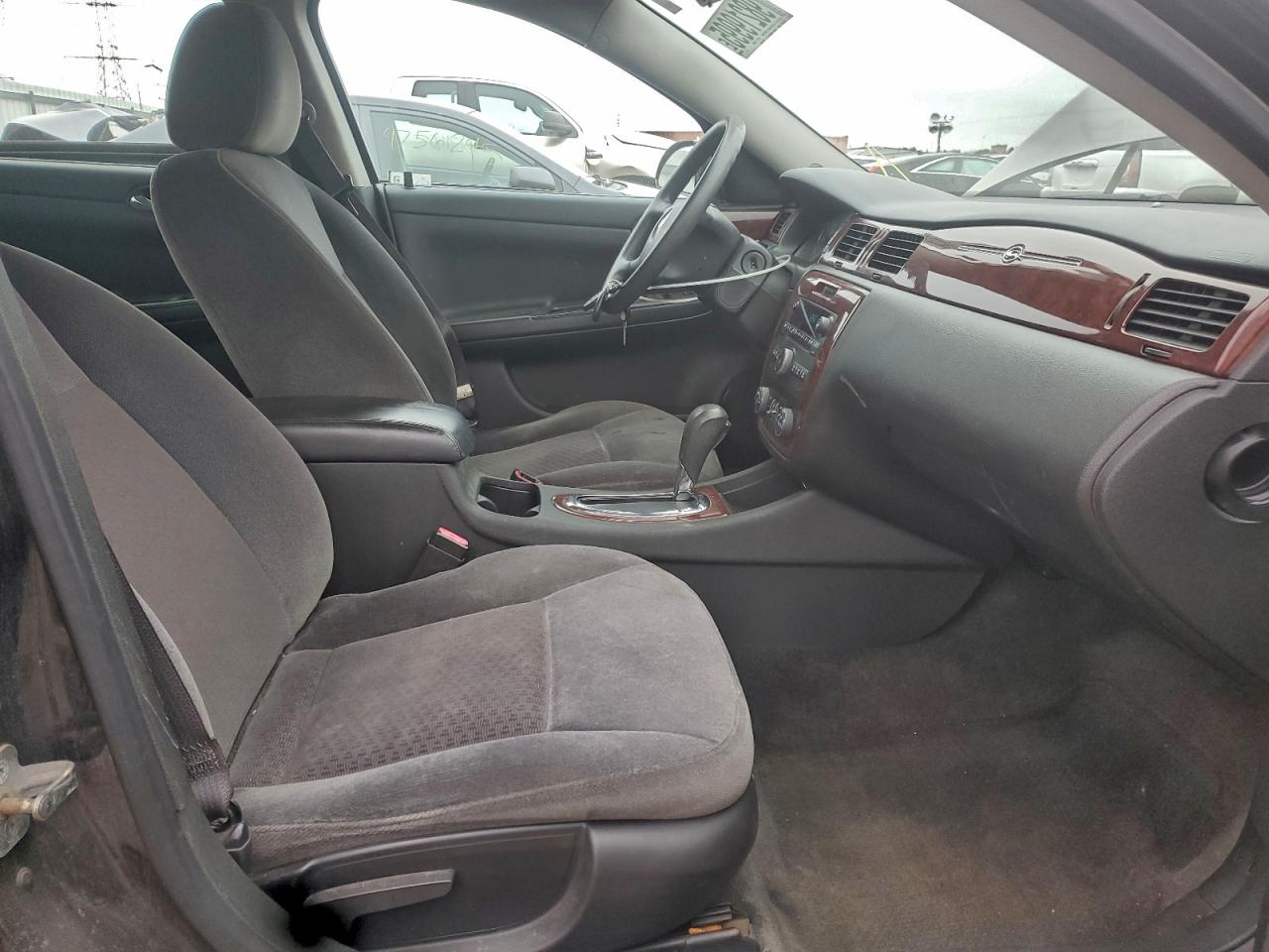 Chevrolet Impala 1lt Image 4