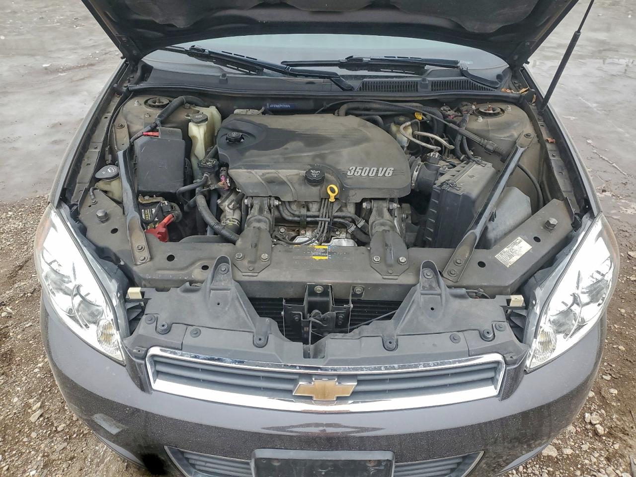 Chevrolet Impala 1lt Image 7