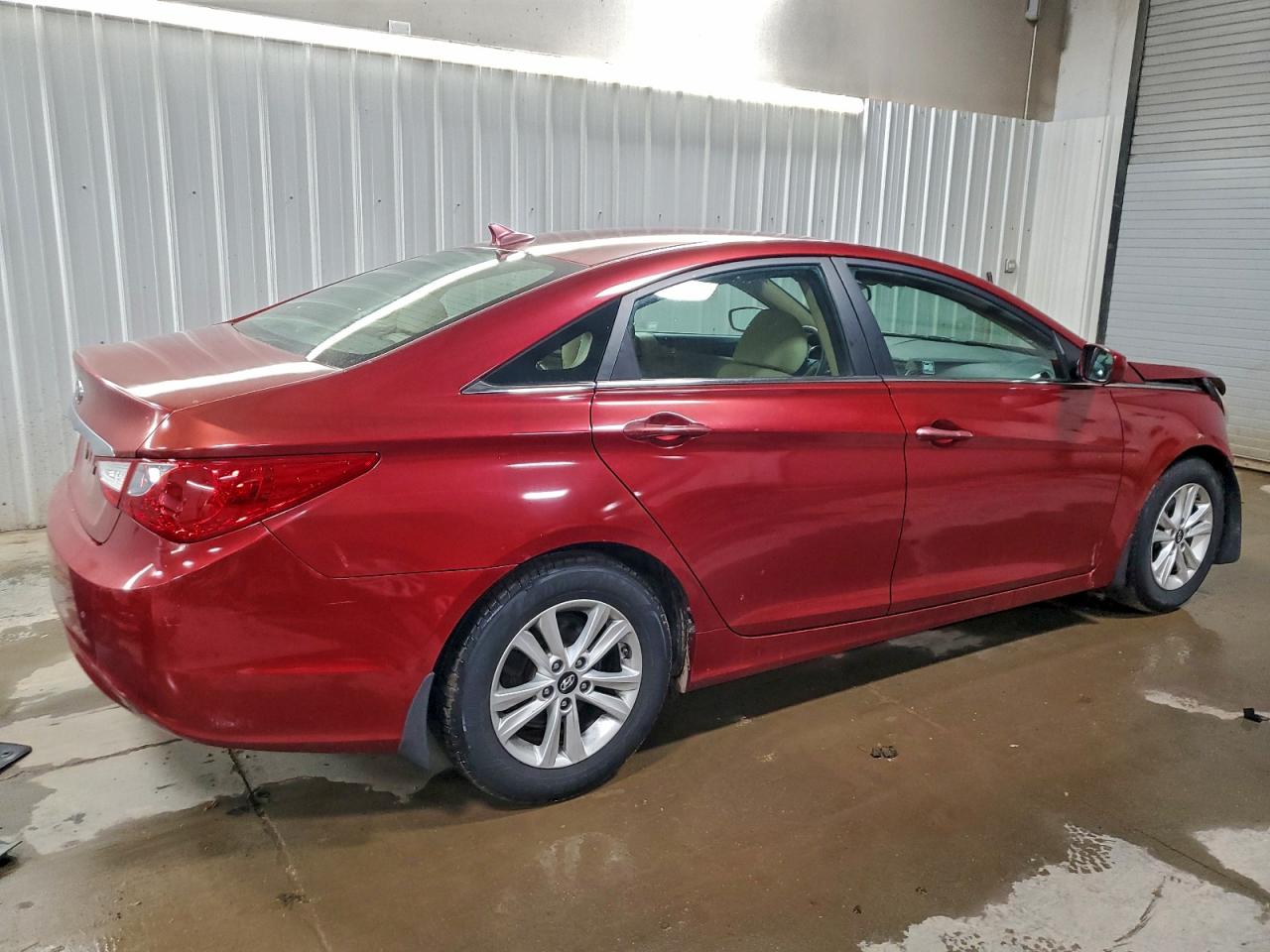 Hyundai SONATA Gls Image 6