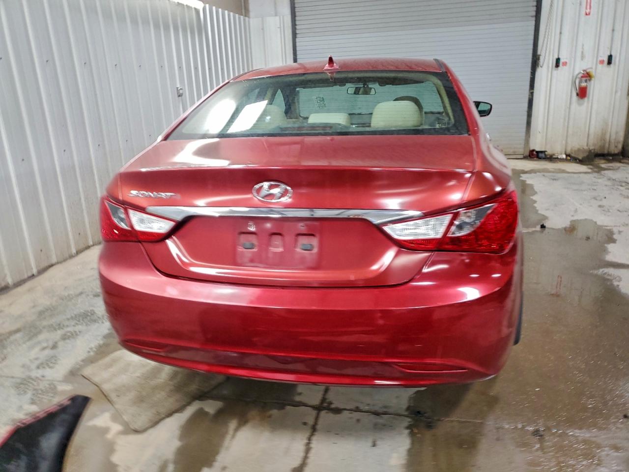 Hyundai SONATA Gls Image 4