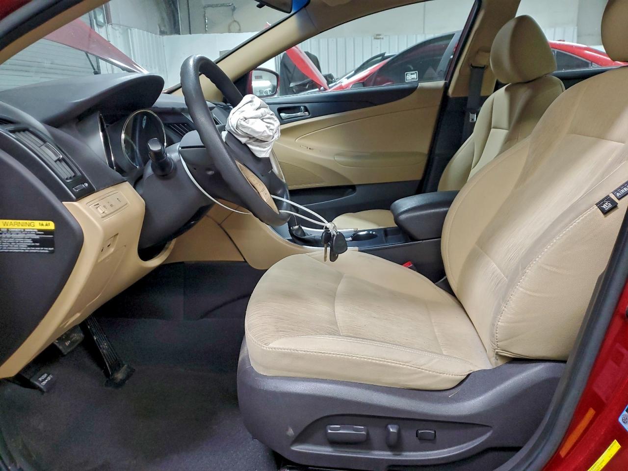 Hyundai SONATA Gls Image 11