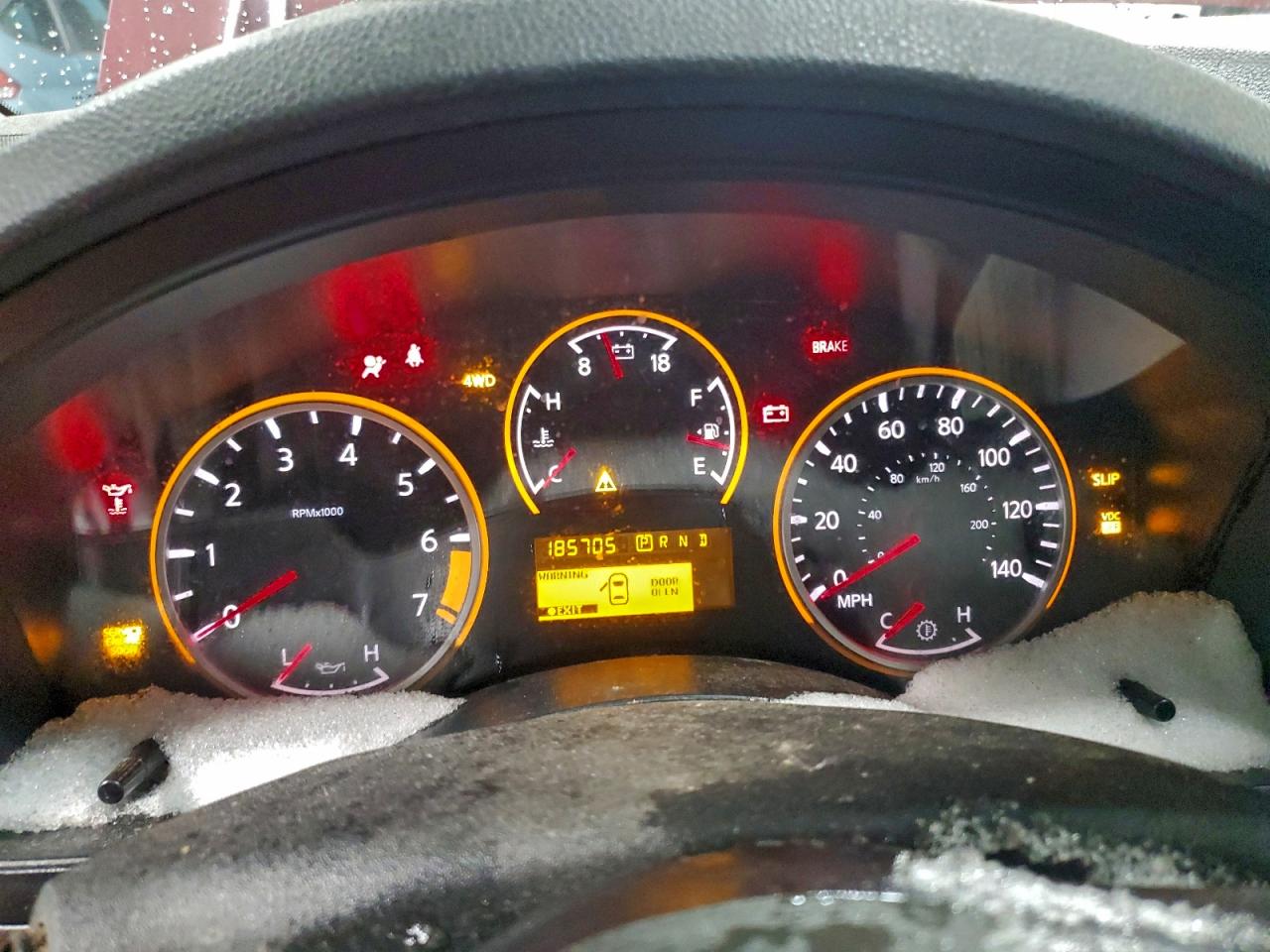 Nissan Armada Se Image 7