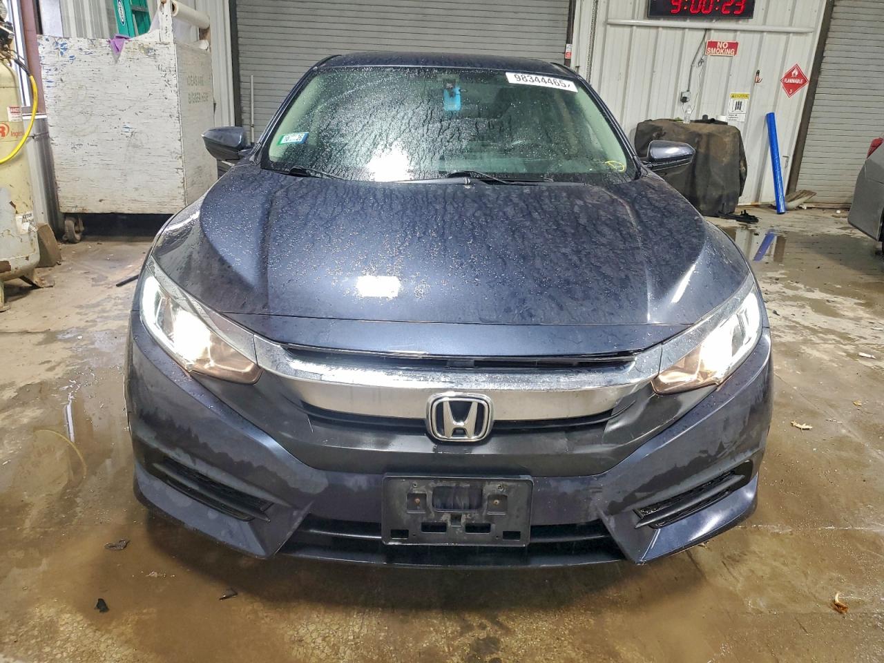 Honda Civic Lx Image 11