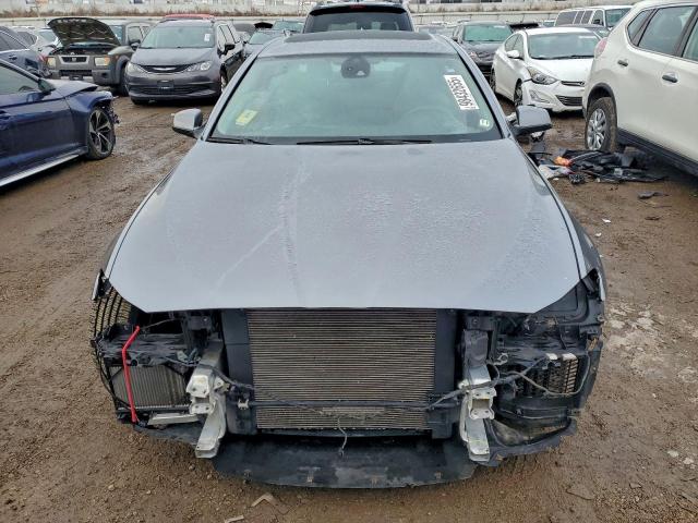 BMW 5 Series I Image 2