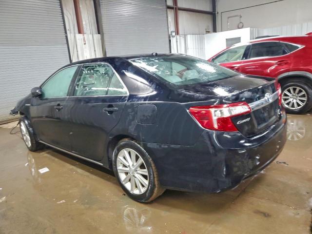 Toyota Camry Hybrid Image 12