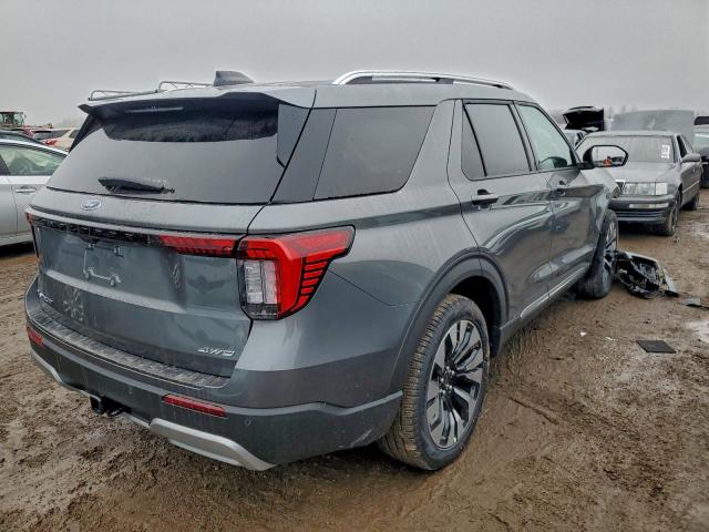 Ford Explorer Platinum Image 7