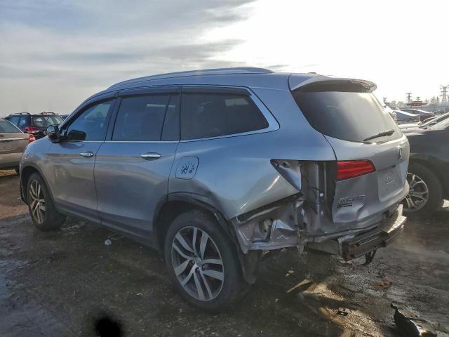 Honda Pilot Touring Image 3