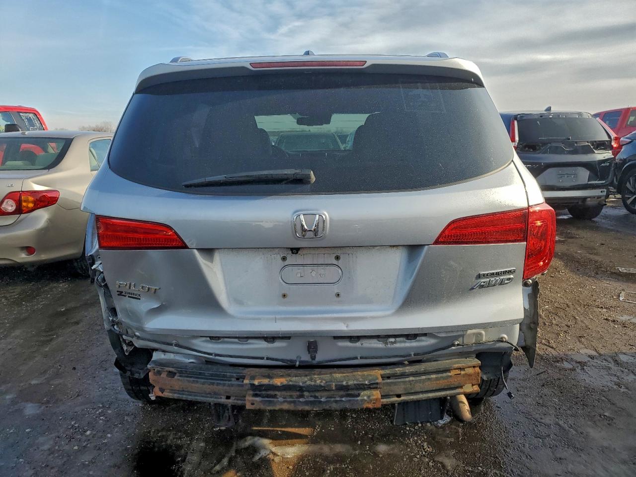 Honda Pilot Touring Image 6