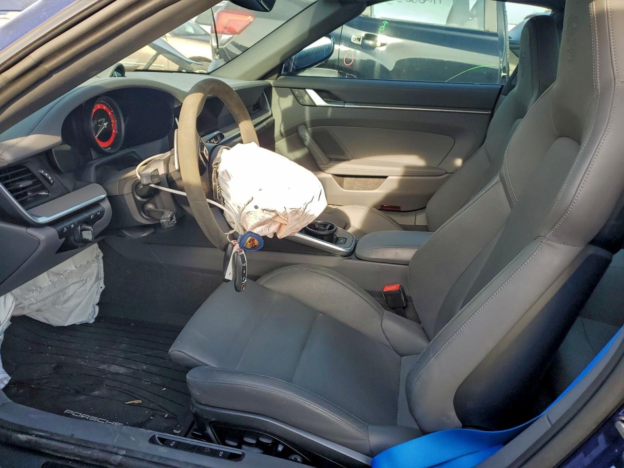 Porsche 911 Targa 4s Image 11