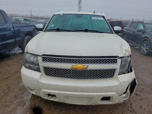 Chevrolet Suburban K1500 Ltz Image 4