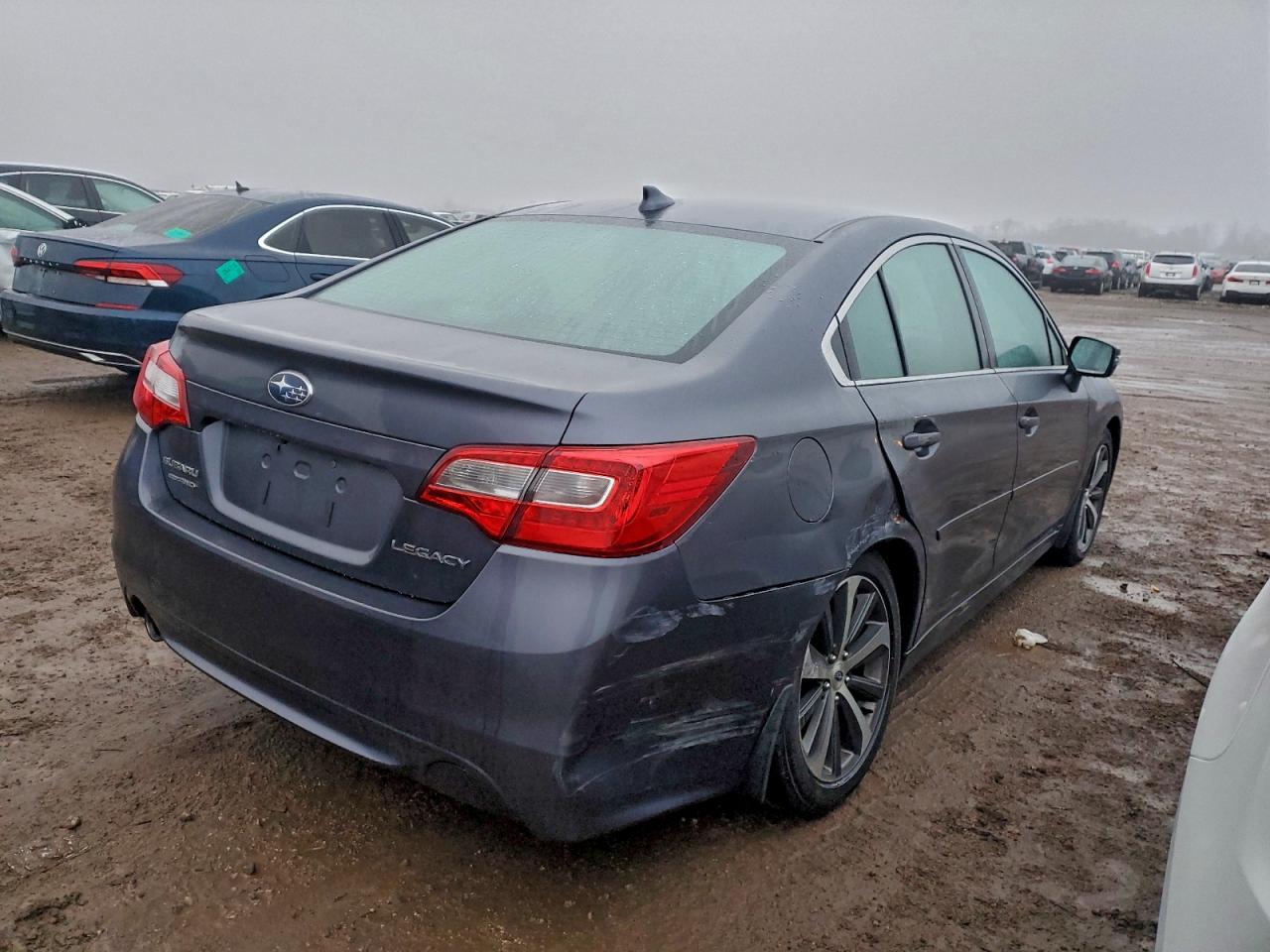 Subaru Legacy 2.5i Limited Image 8