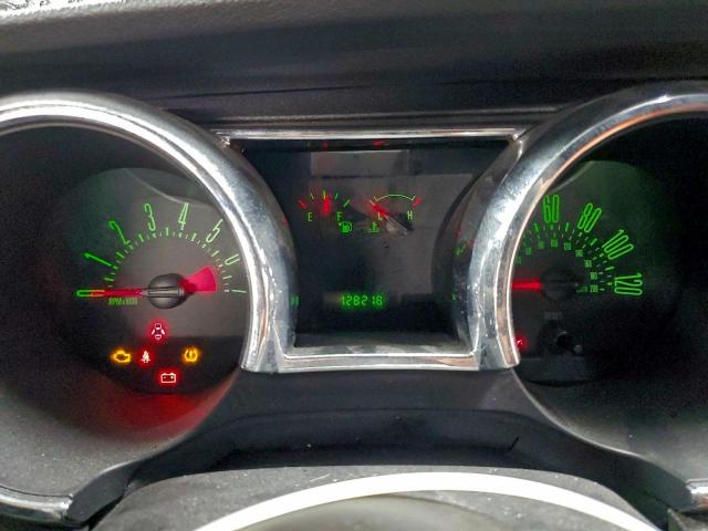 Ford Mustang Image 13