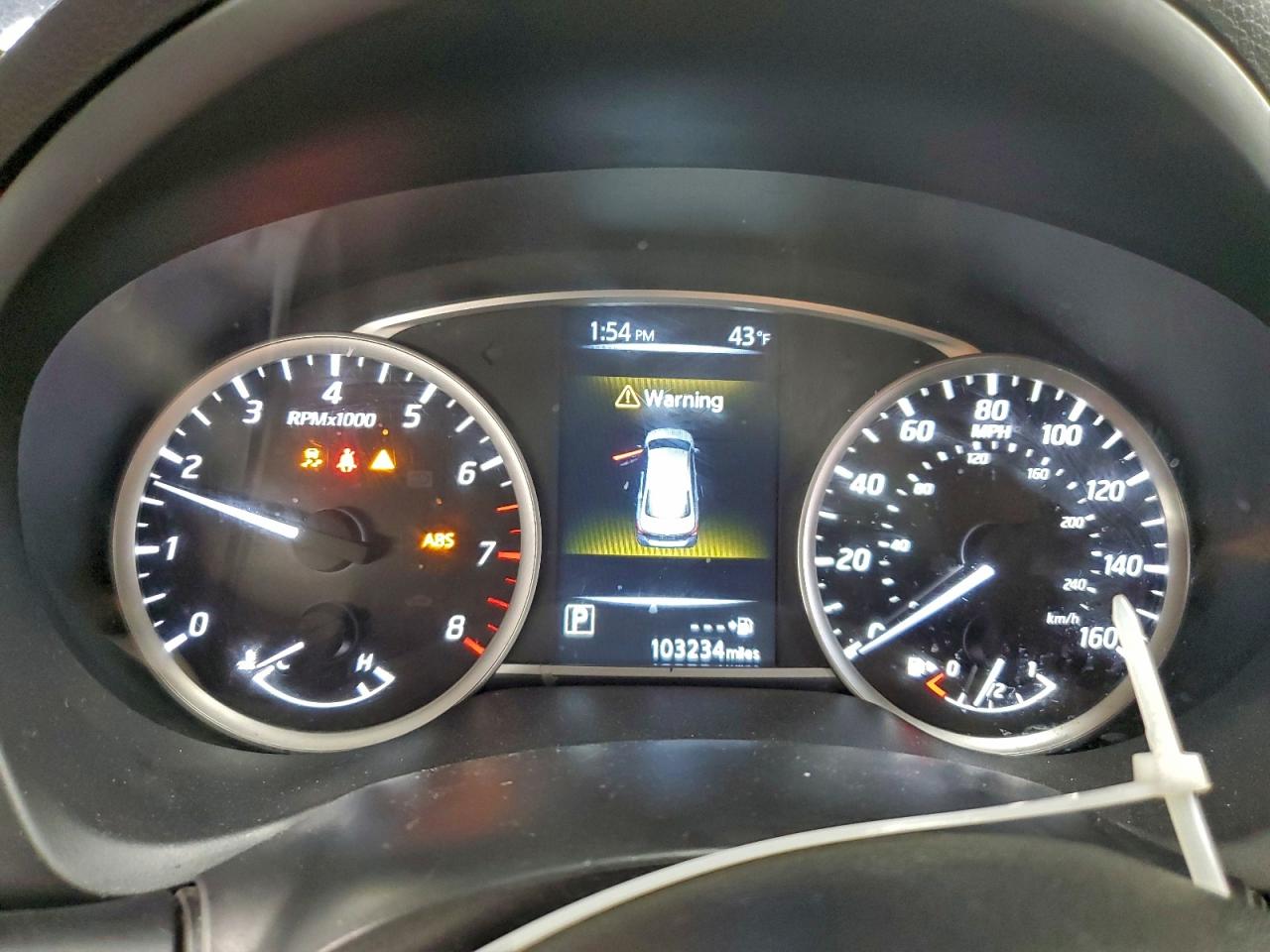 Nissan Sentra S Image 4