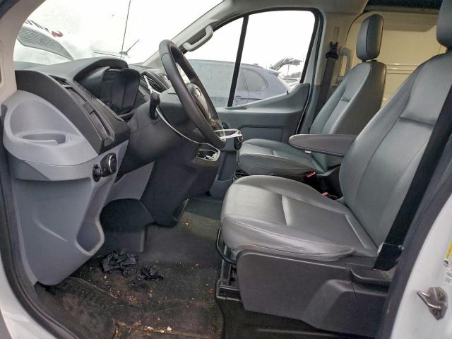 Ford Transit T-150 Image 5