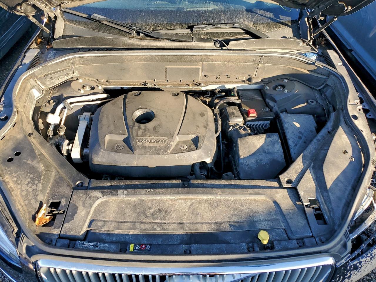 Volvo XC90 T6 Image 11