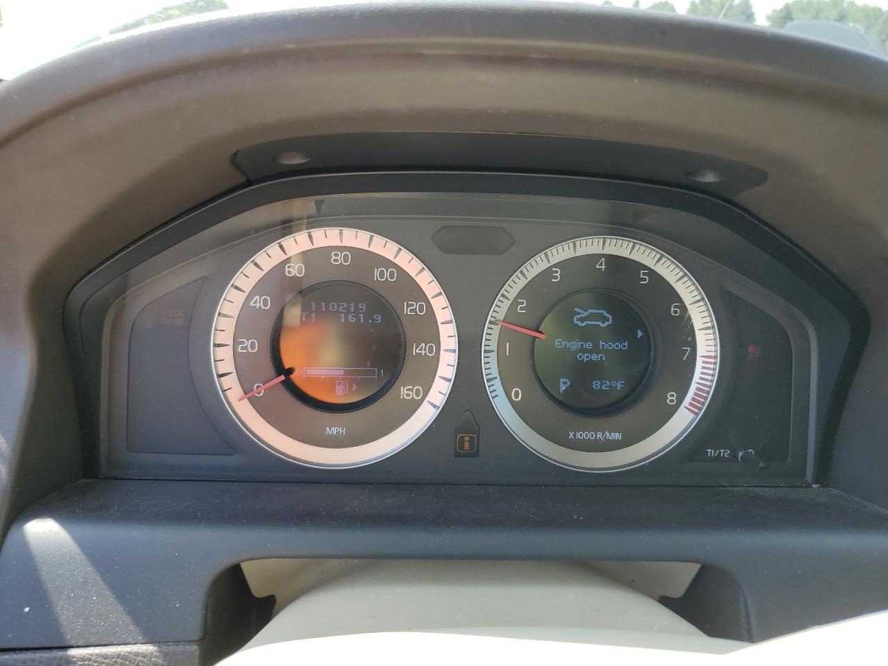 Volvo XC60 T6 Image 7