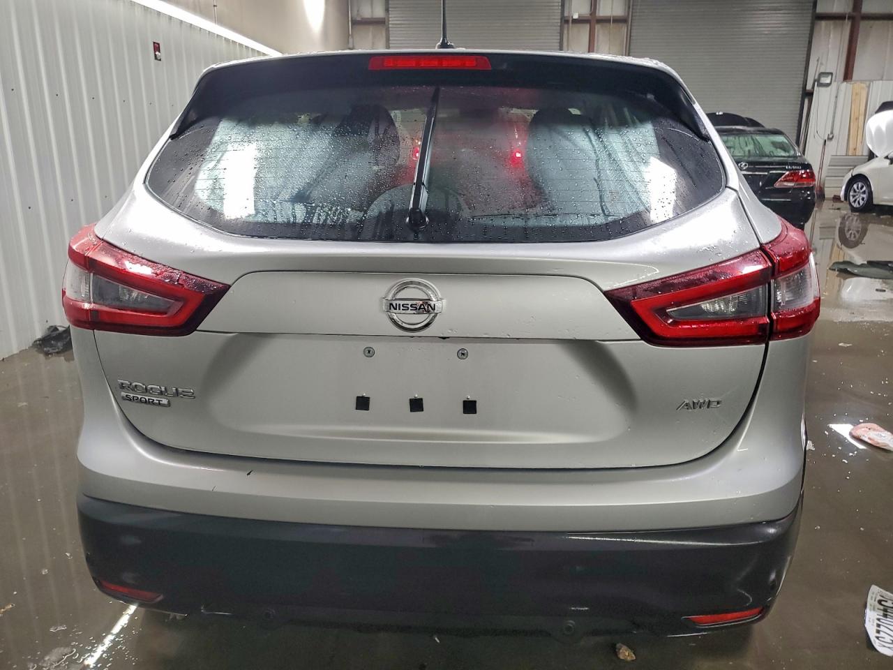 Nissan Rogue S Image 7