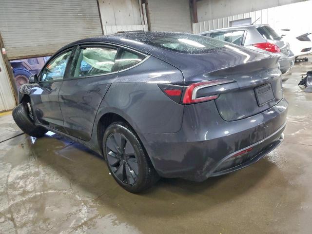 Tesla Model 3 Image 3