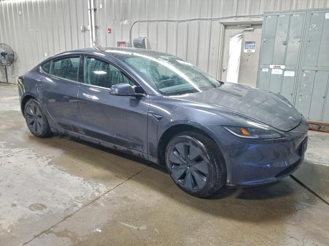Tesla Model 3 Image 8