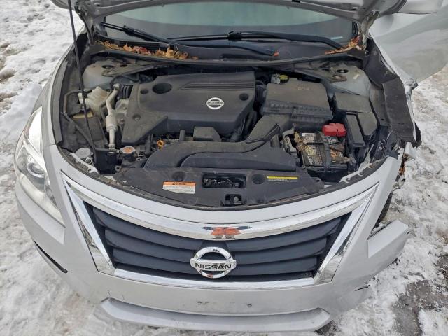 Nissan Altima 2.5 Image 4