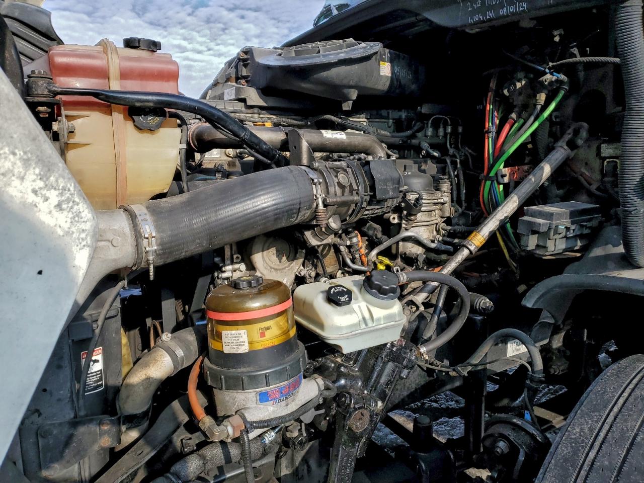 Freightliner Cascadia 1 Image 6