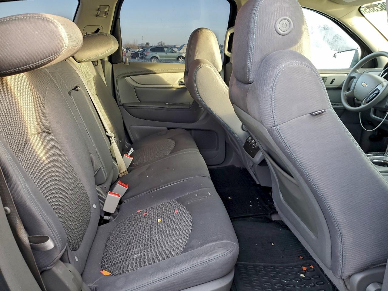 Chevrolet Traverse Ls Image 11