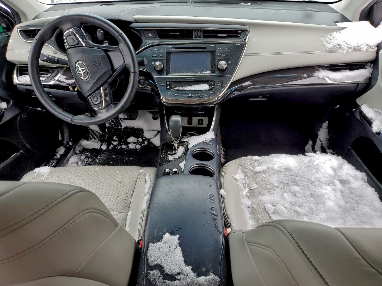 Toyota Avalon Xle Image 10