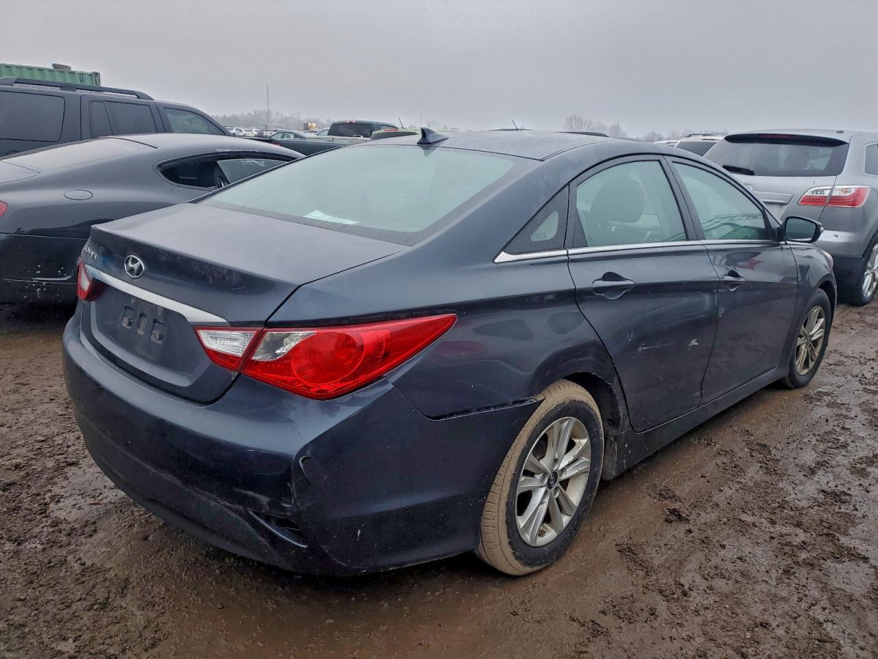 Hyundai SONATA Gls Image 6