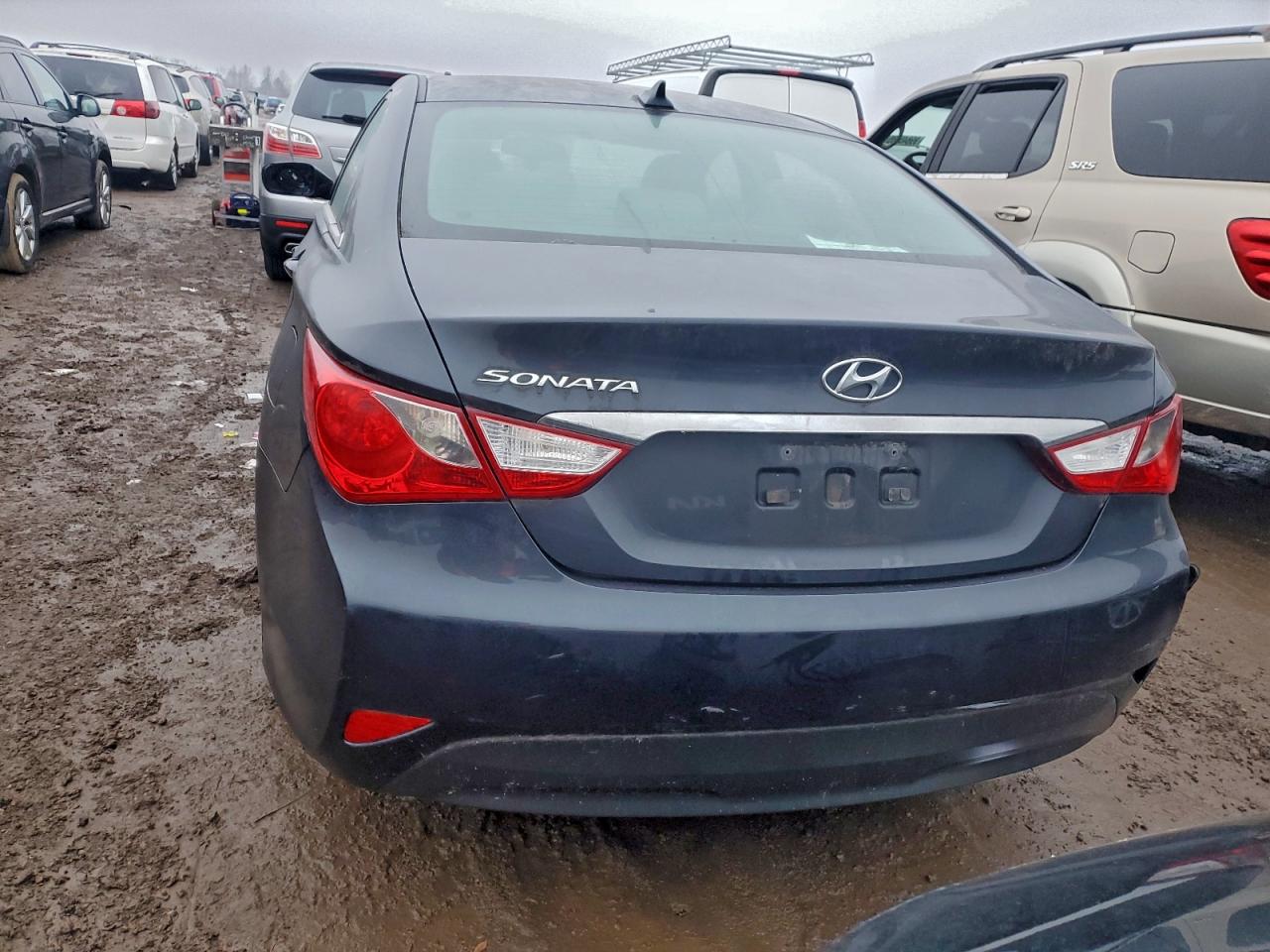 Hyundai SONATA Gls Image 4