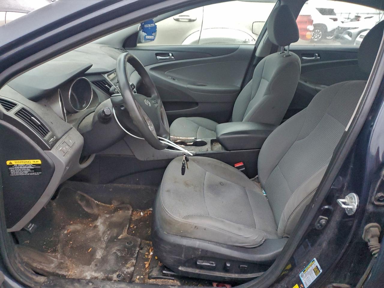 Hyundai SONATA Gls Image 5