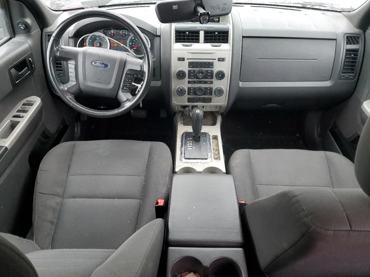 Ford Escape Xlt Image 9
