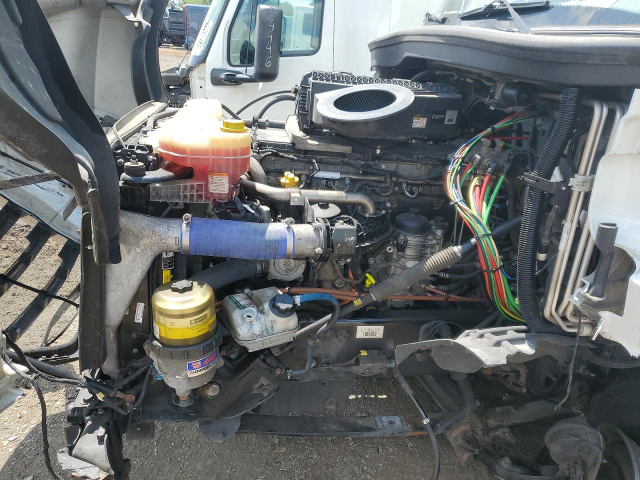 Freightliner Cascadia 1 Image 10