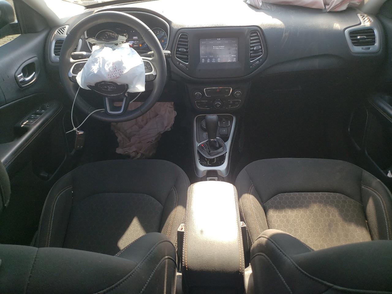 Jeep Compass Sport Image 4