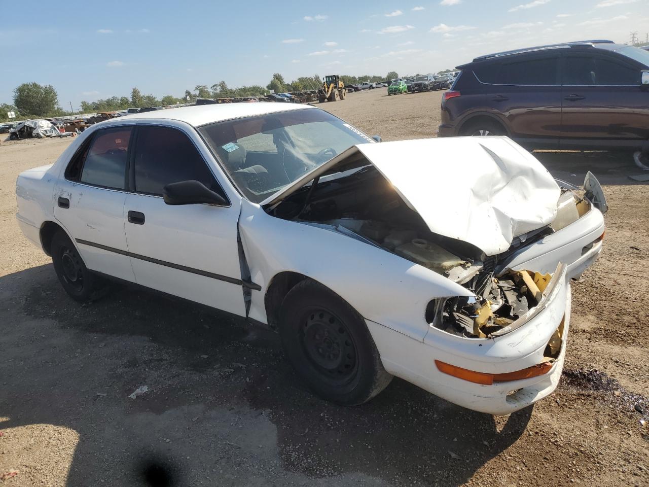 Toyota Camry Dlx Image 6