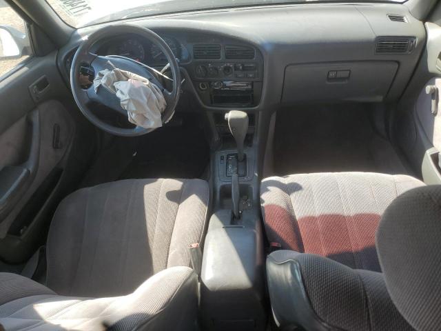 Toyota Camry Dlx Image 10