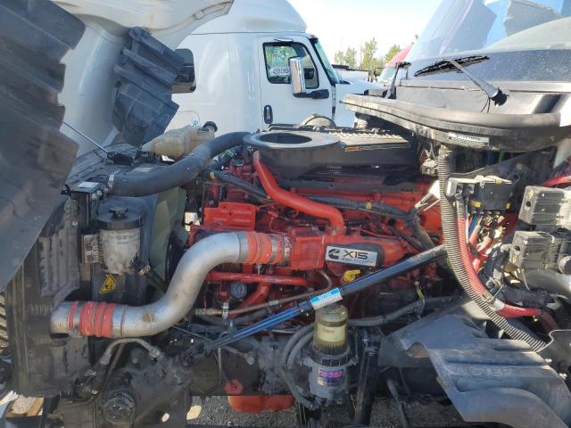 International Lt625 Image 9