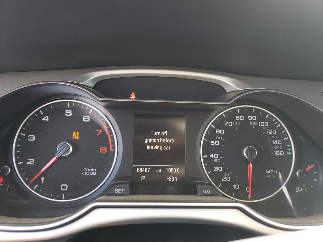 Audi A4 Premium Plus S-line Image 8