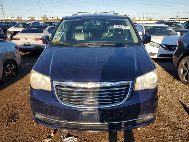 Chrysler Minivan Touring Image 12