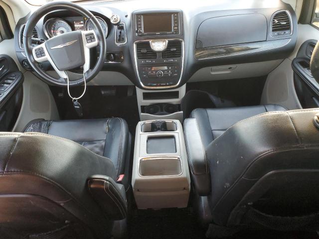 Chrysler Minivan Touring Image 2