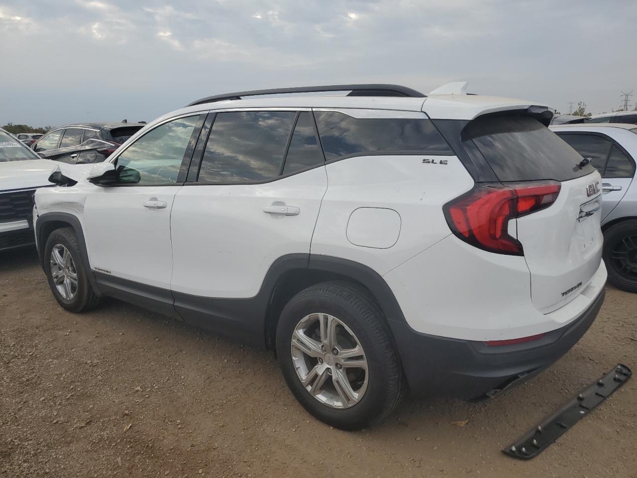 GMC Terrain Sle Image 2