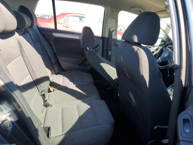 Volkswagen Golf Image 7