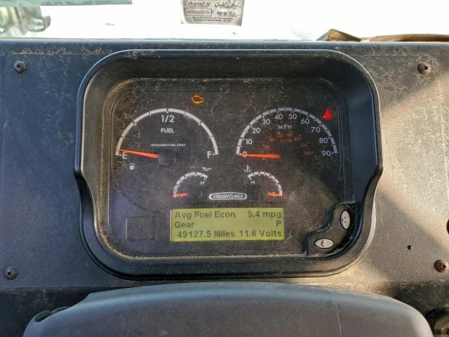 Freightliner Chassis M M Line Walk-in Van Image 9