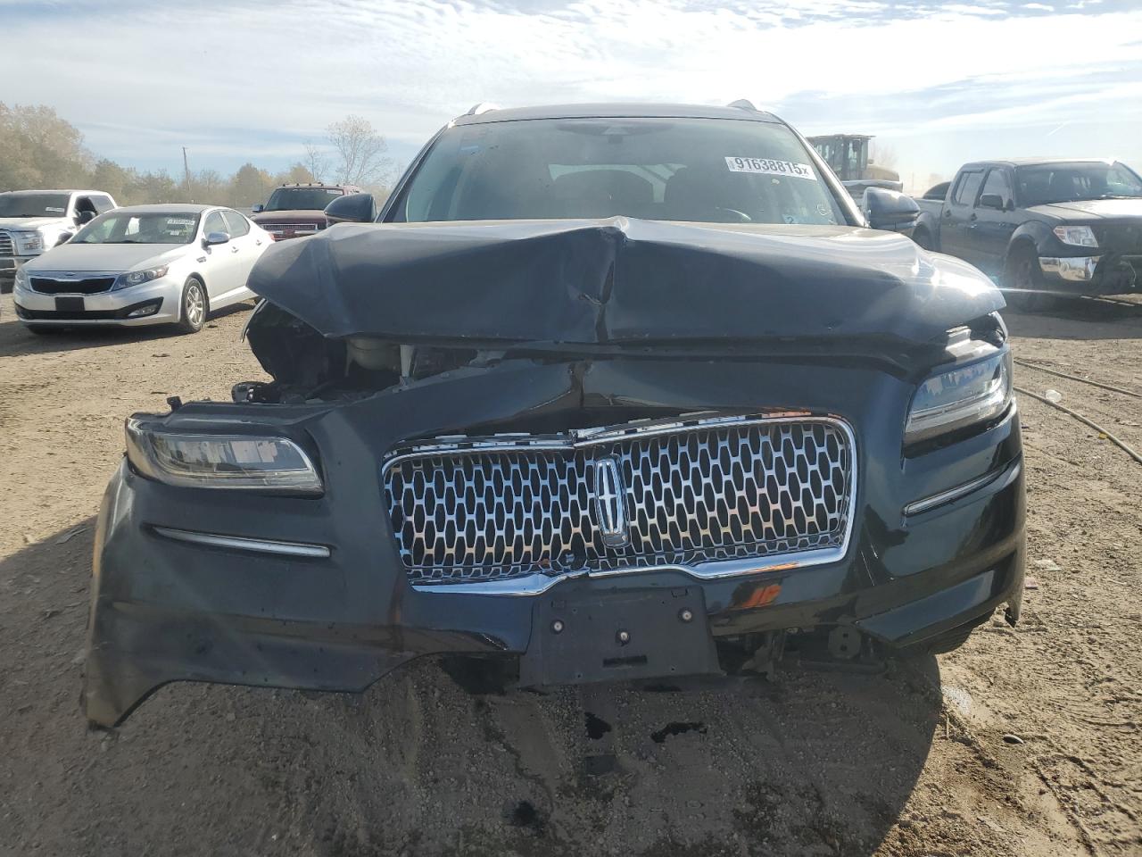 Lincoln Nautilus Image 7