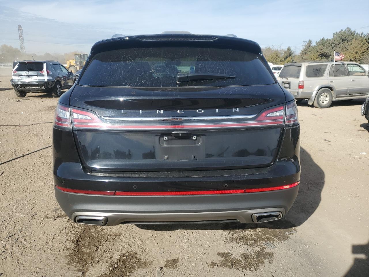 Lincoln Nautilus Image 3