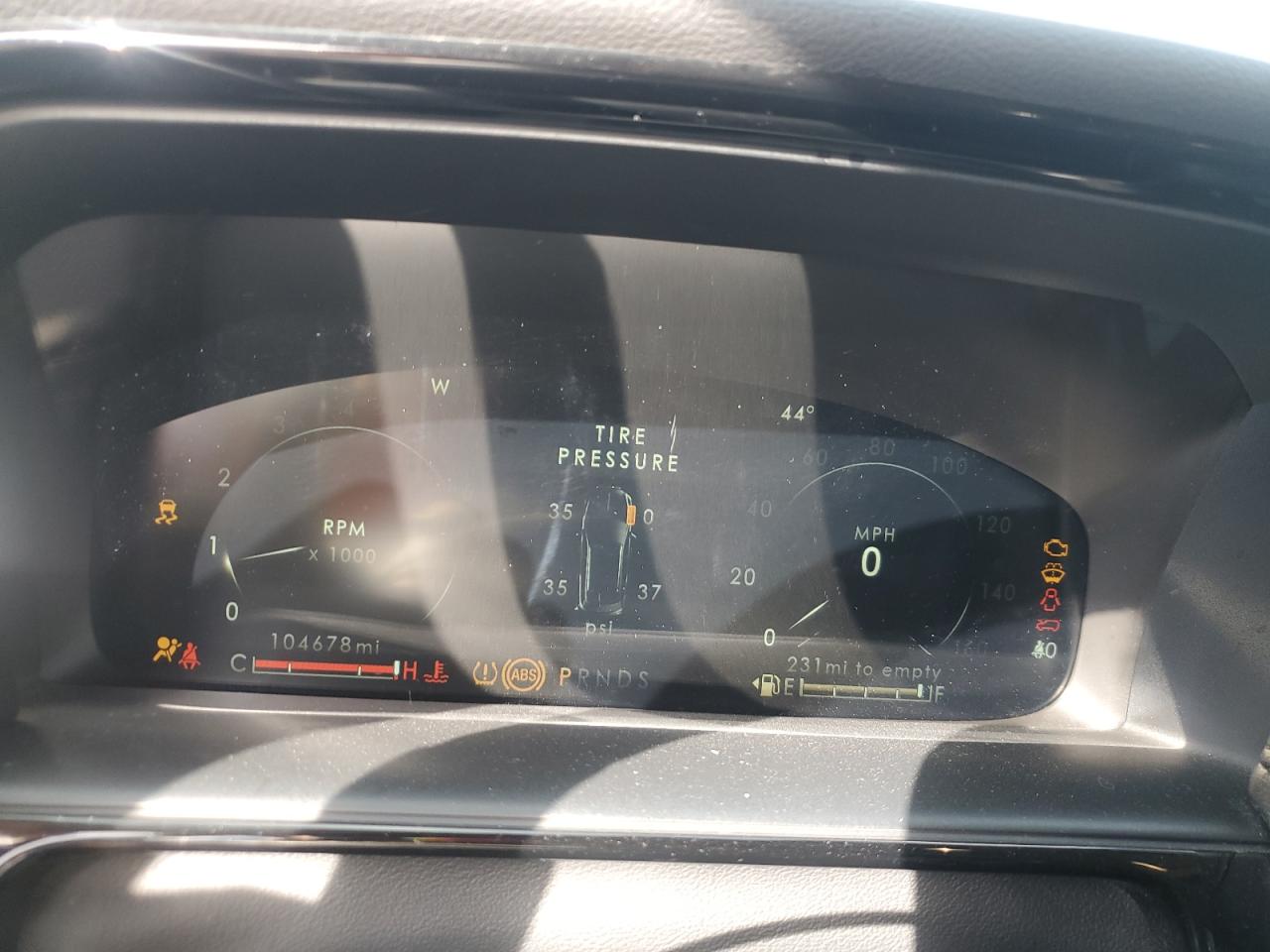 Lincoln Nautilus Image 10