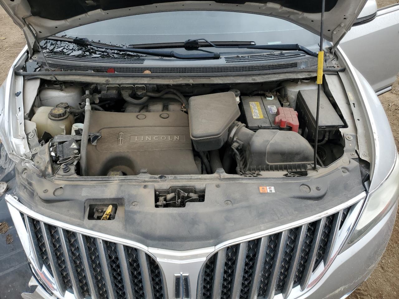 Lincoln MKX Image 11