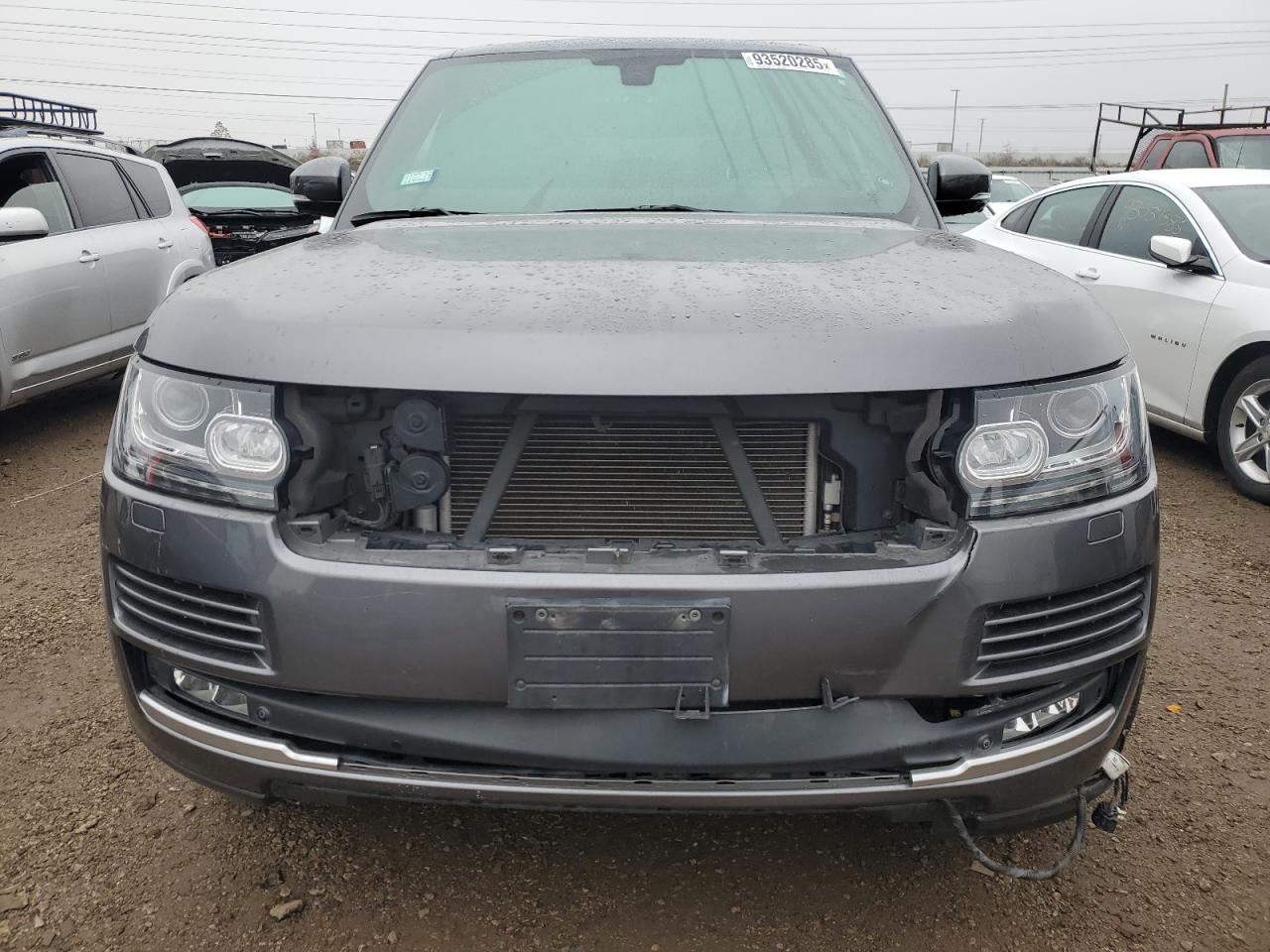 Land Rover Range Rover Supercharged Image 12