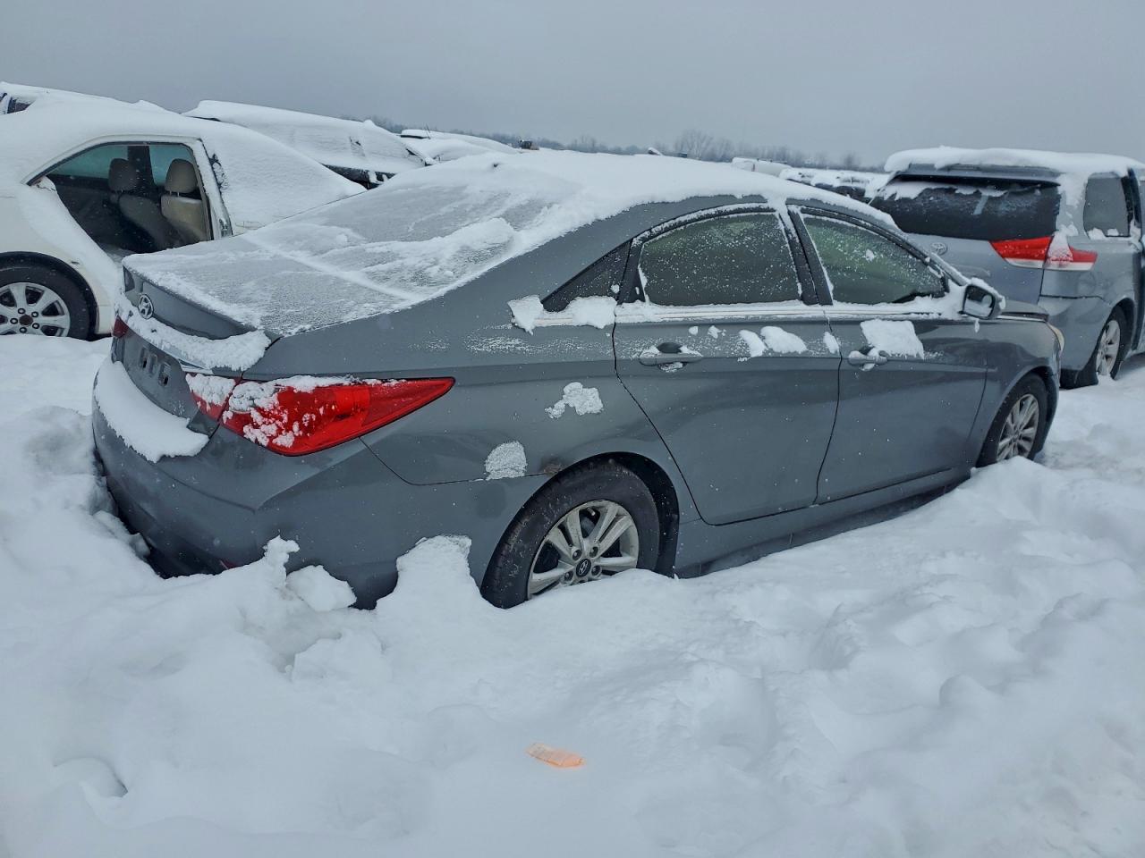 Hyundai SONATA Gls Image 6