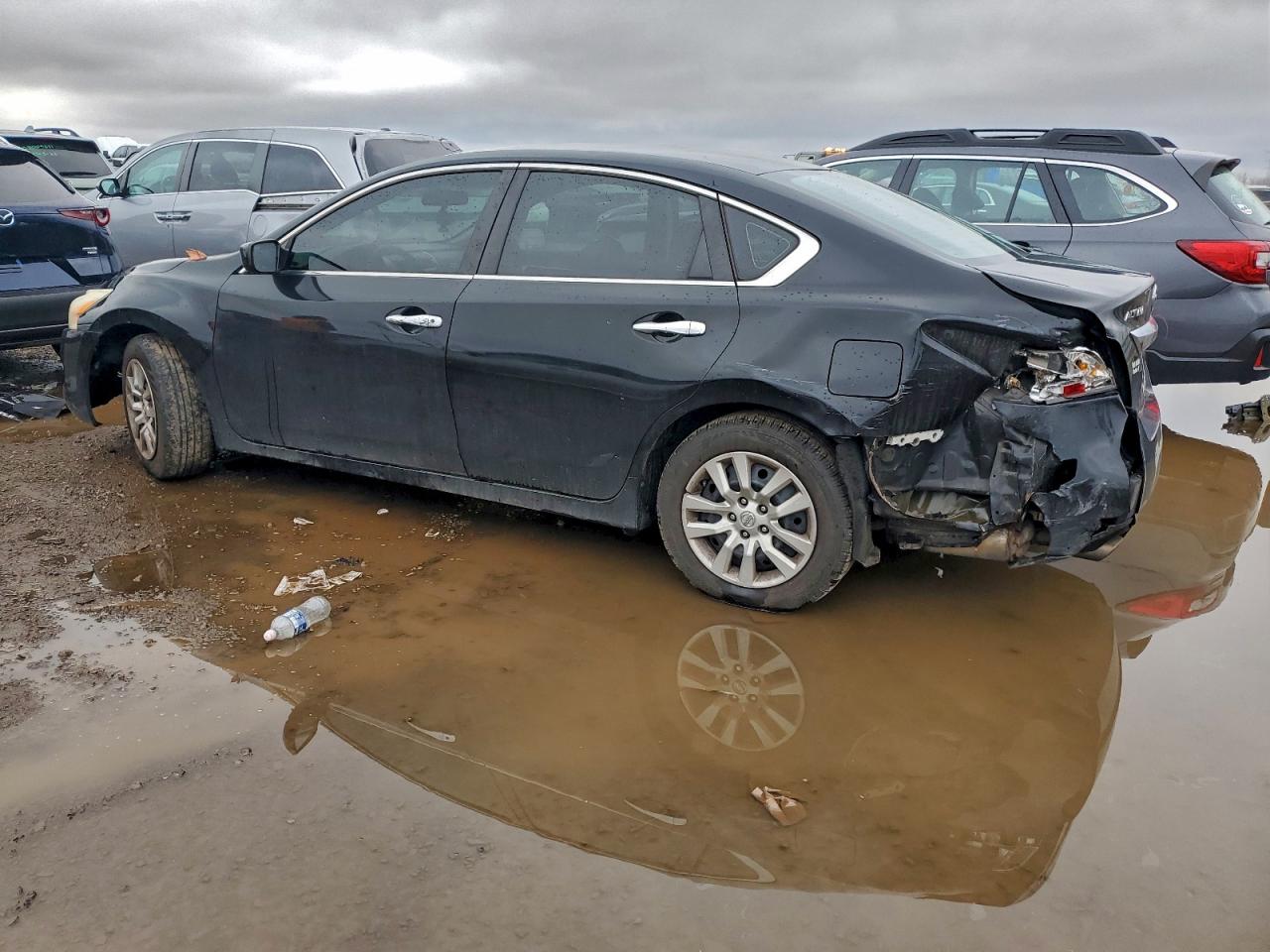 Nissan Altima 2.5 Image 3